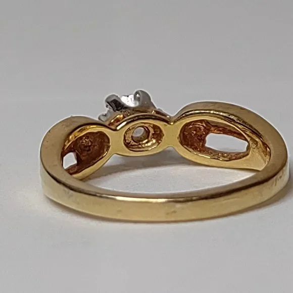 Vintage Gold Tone And Clear Stone Ring Size 5.75 - Picture 7 of 14